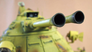 Illustration for article titled Te perderás en los detalles de este brutal tanque-robot impreso en 3D